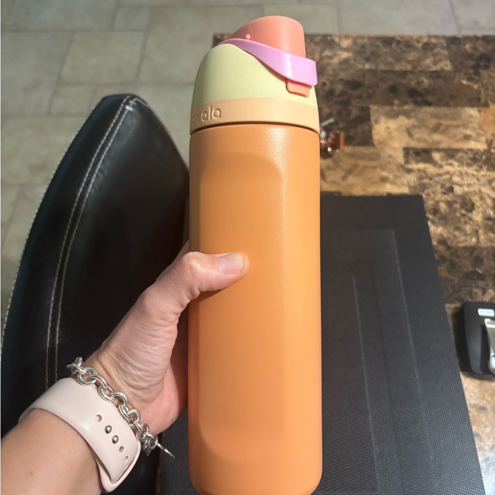 Tangy Tango Owala Bottle